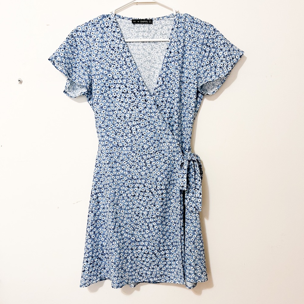 Zaful blue floral wrap dress